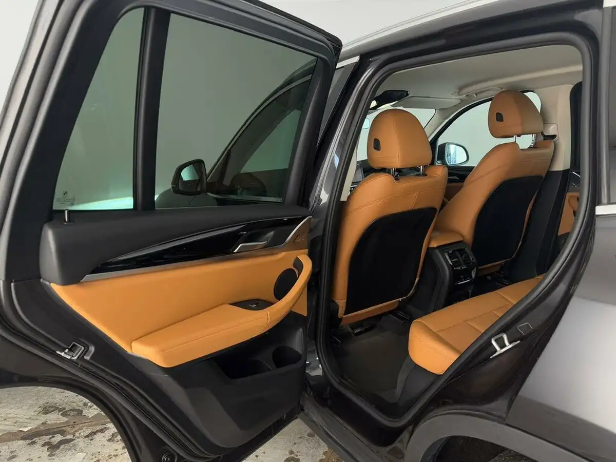 2022-bmw-x3-20-xdrive-30e-xline-big-66