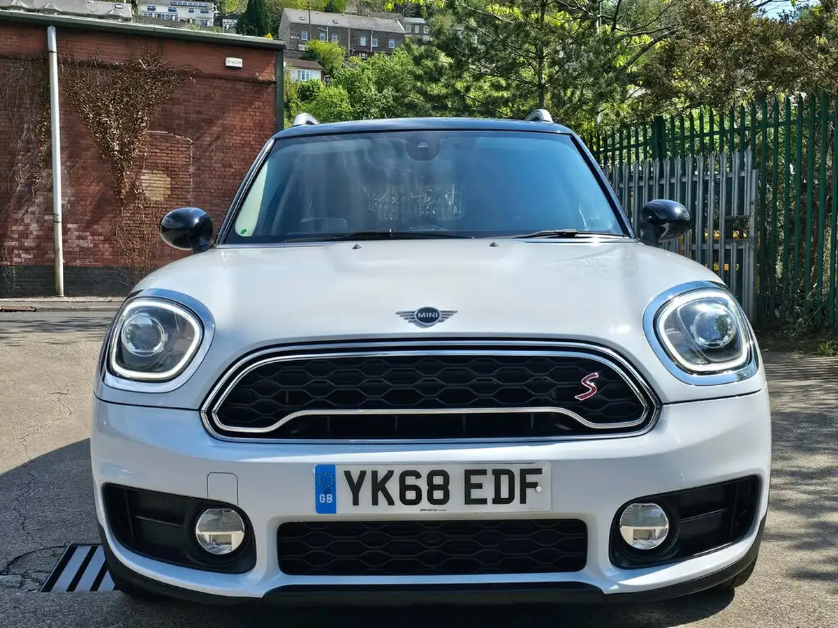 2018-mini-countryman-20td-cooper-sd-ss-all4-big-3