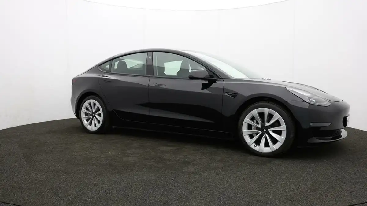 2021-tesla-model-3-e-long-range-4x4-big-38
