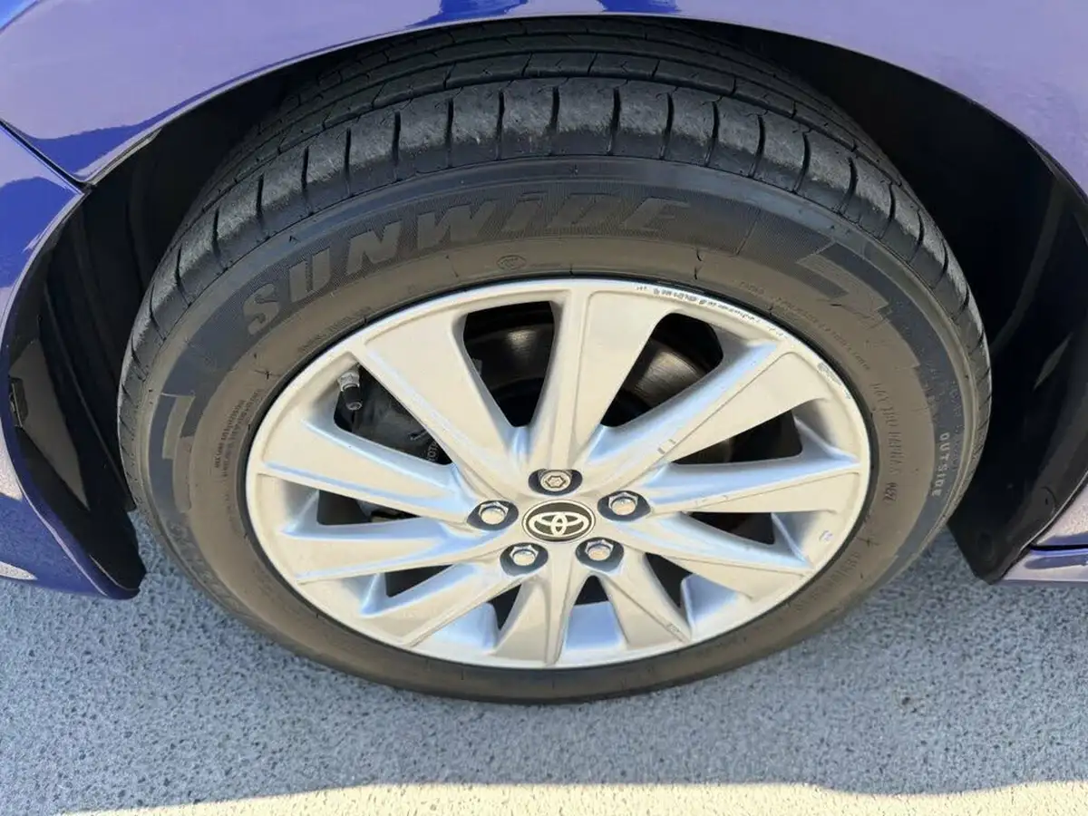 2021-toyota-yaris-15-vvt-i-icon-114bhp-hybrid-1490cc-e-cvt-big-28