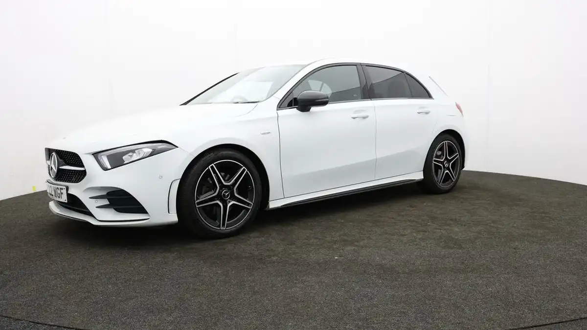 2022-mercedes-benz-a-class-13-a180-amg-line-executive-edition-hatchback-5d-7g-dct-big-55