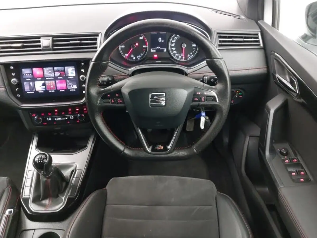 2018-seat-arona-16tdi-fr-sport-big-6