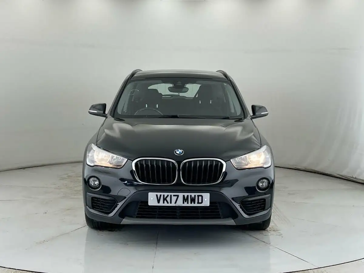 2017-bmw-x1-20td-sdrive18d-se-big-1