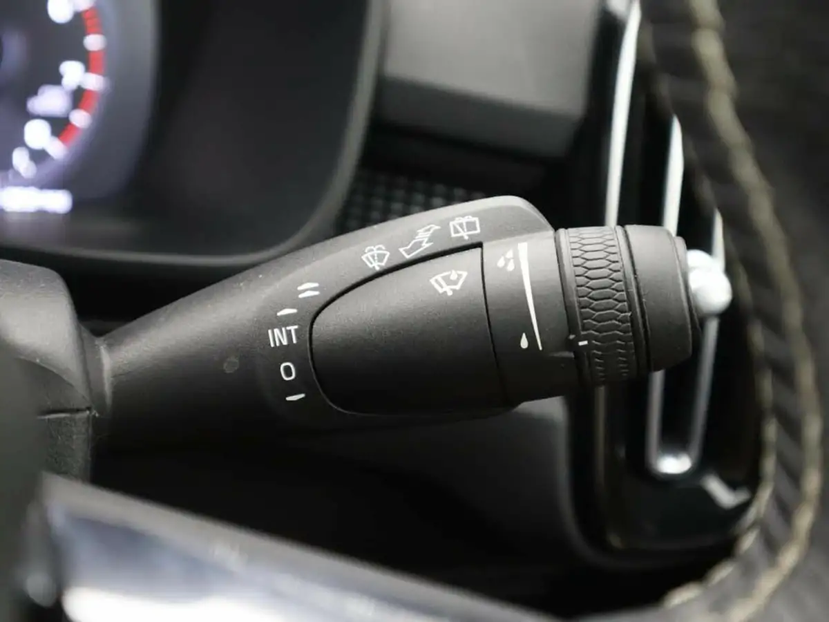 2021-volvo-xc40-15-t3-r-design-161bhp-auto-big-27