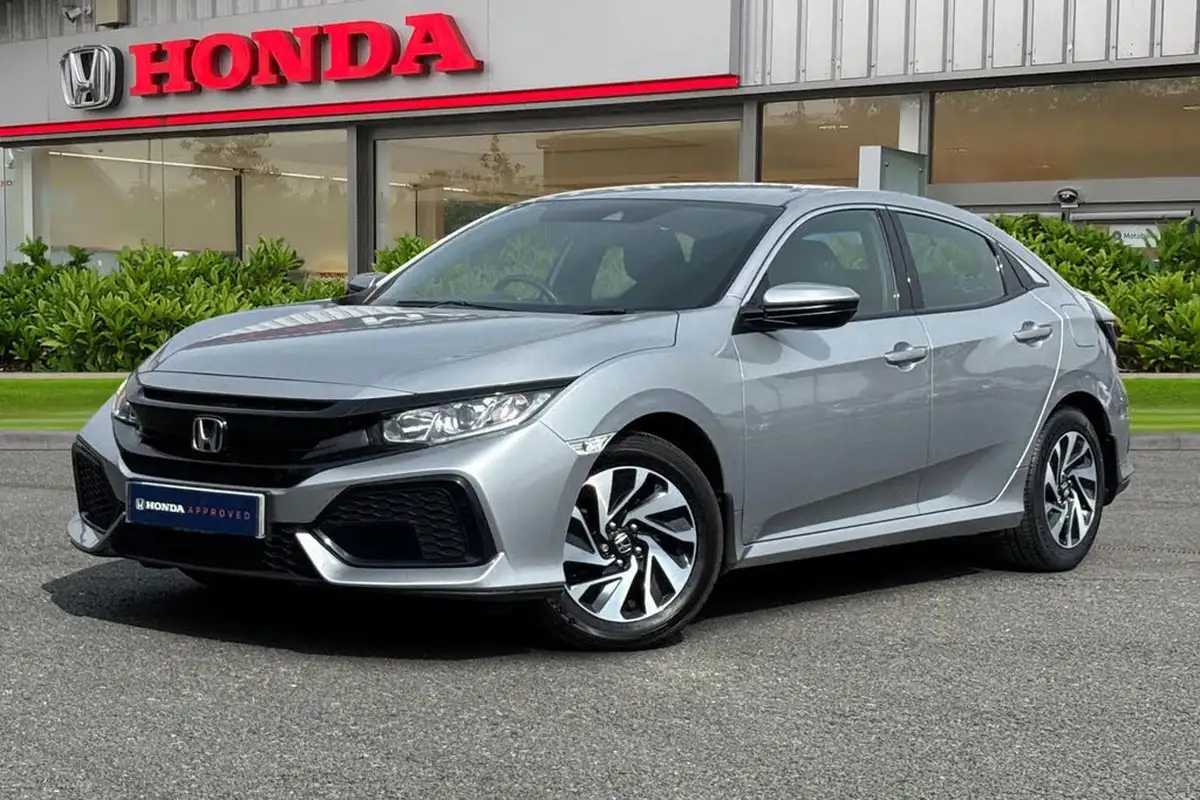 2019-honda-civic-10-vtec-turbo-se-hatchback-5d-cvt-big-5