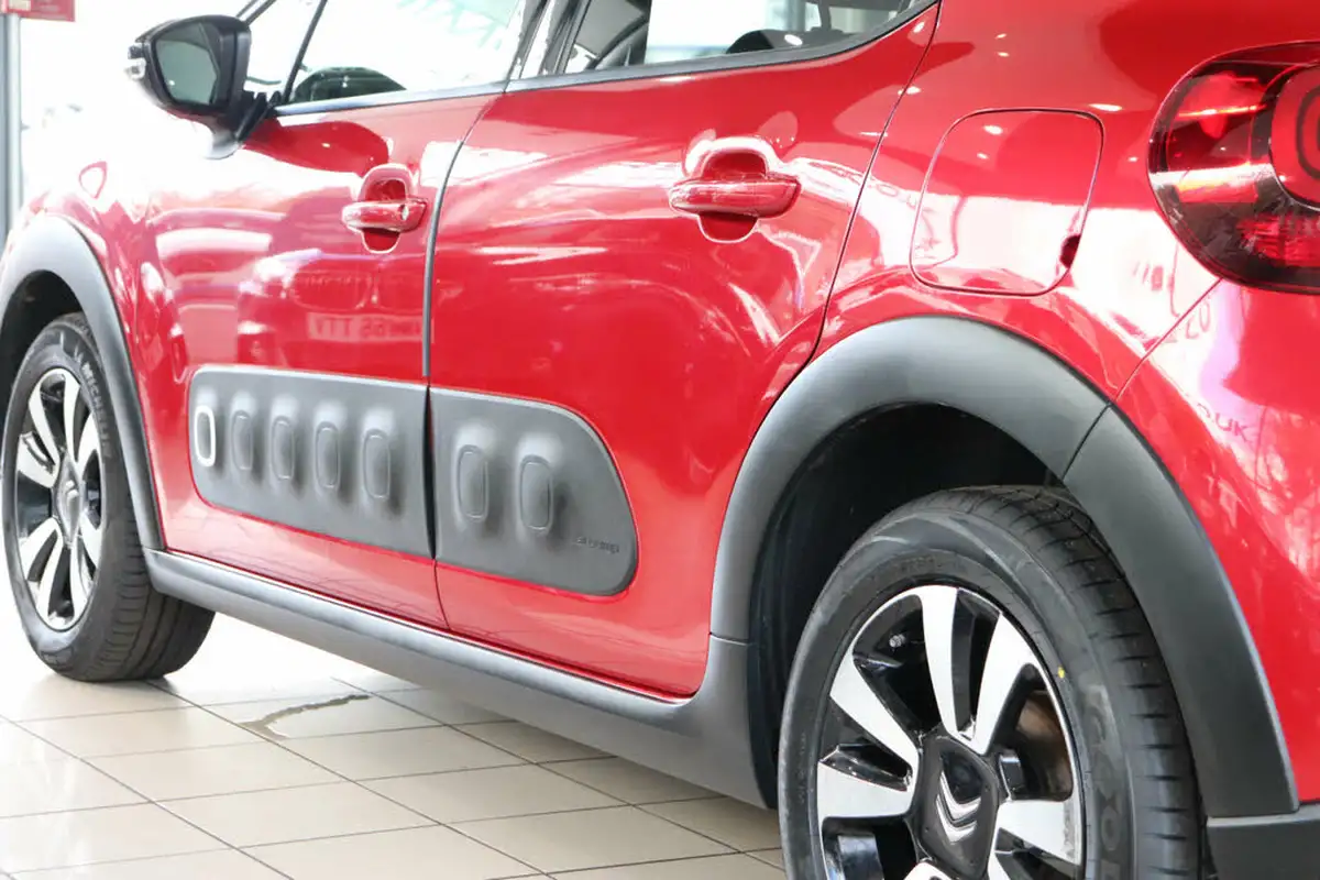 2018-citroen-c3-12-puretech-flair-82ps-big-69