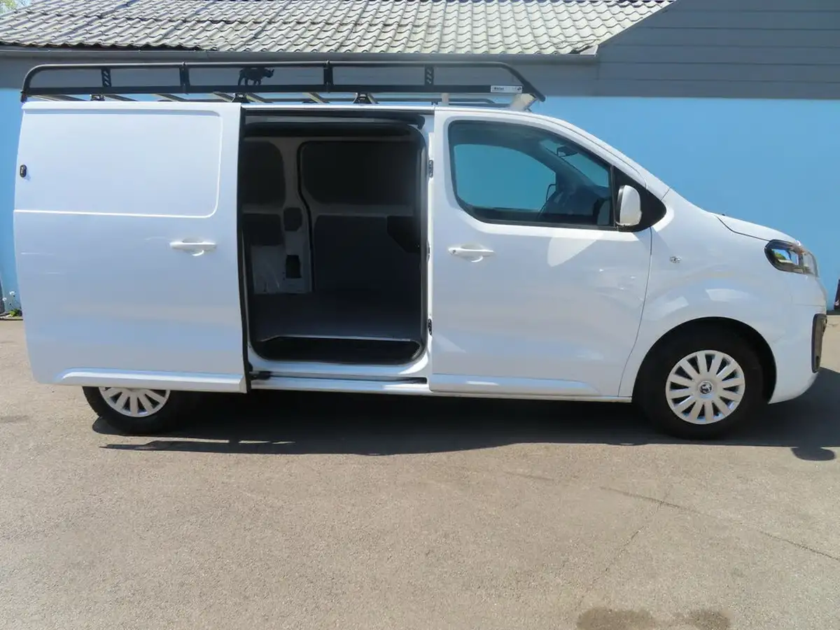 2020-vauxhall-vivaro-20td-3100-l1h1-sportive-120pseu6dt-panel-big-12
