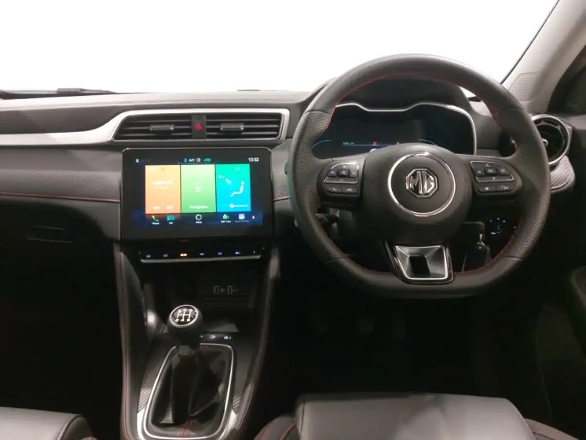 2024-mg-zs-suv-15-vti-tech-exclusive-big-6