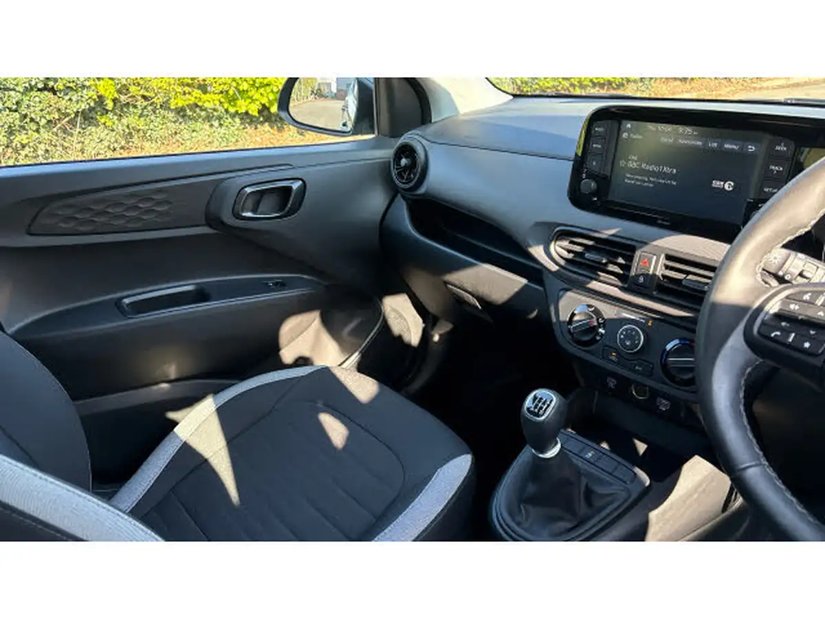2024-hyundai-i10-10-advance-67ps-big-13