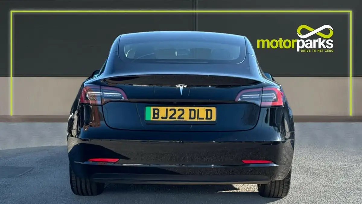 2021-tesla-model-3-e-standard-plus-big-3