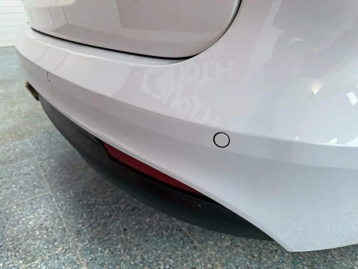 2018-jaguar-xf-20td-r-sport-180ps-sportbrake-5d-1999cc-auto-big-9