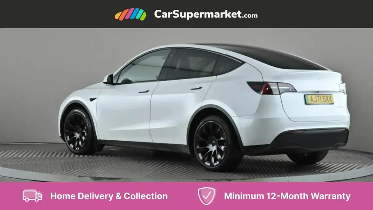 2022-tesla-model-y-e-long-range-big-3