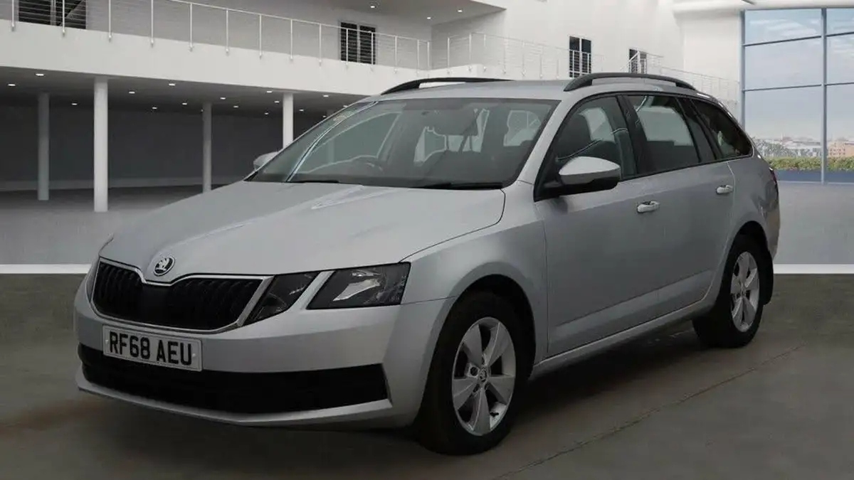 2018-skoda-octavia-10-tsi-s-estate-big-10