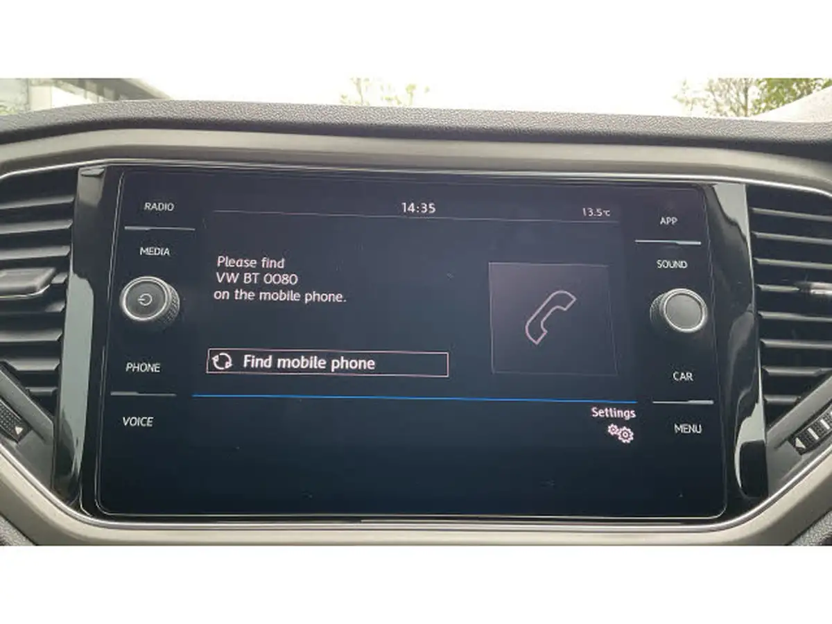2020-volkswagen-t-roc-15-tsi-se-dsg-big-24
