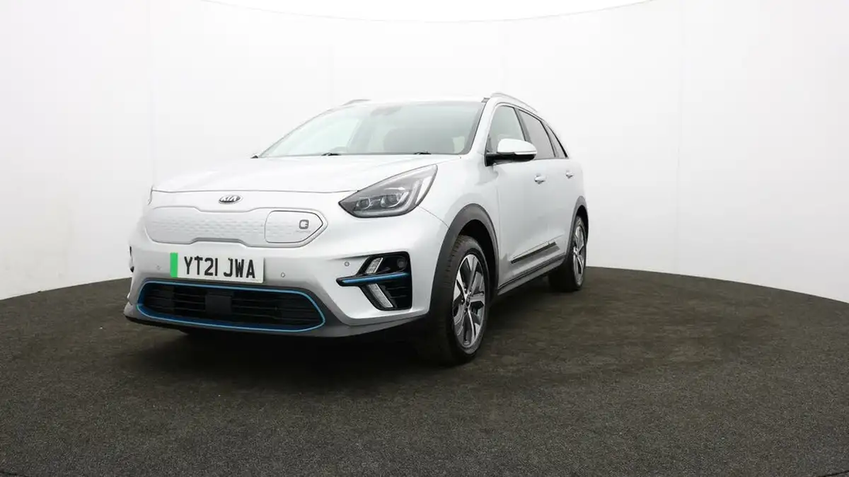 2021-kia-e-niro-ev-4-big-49