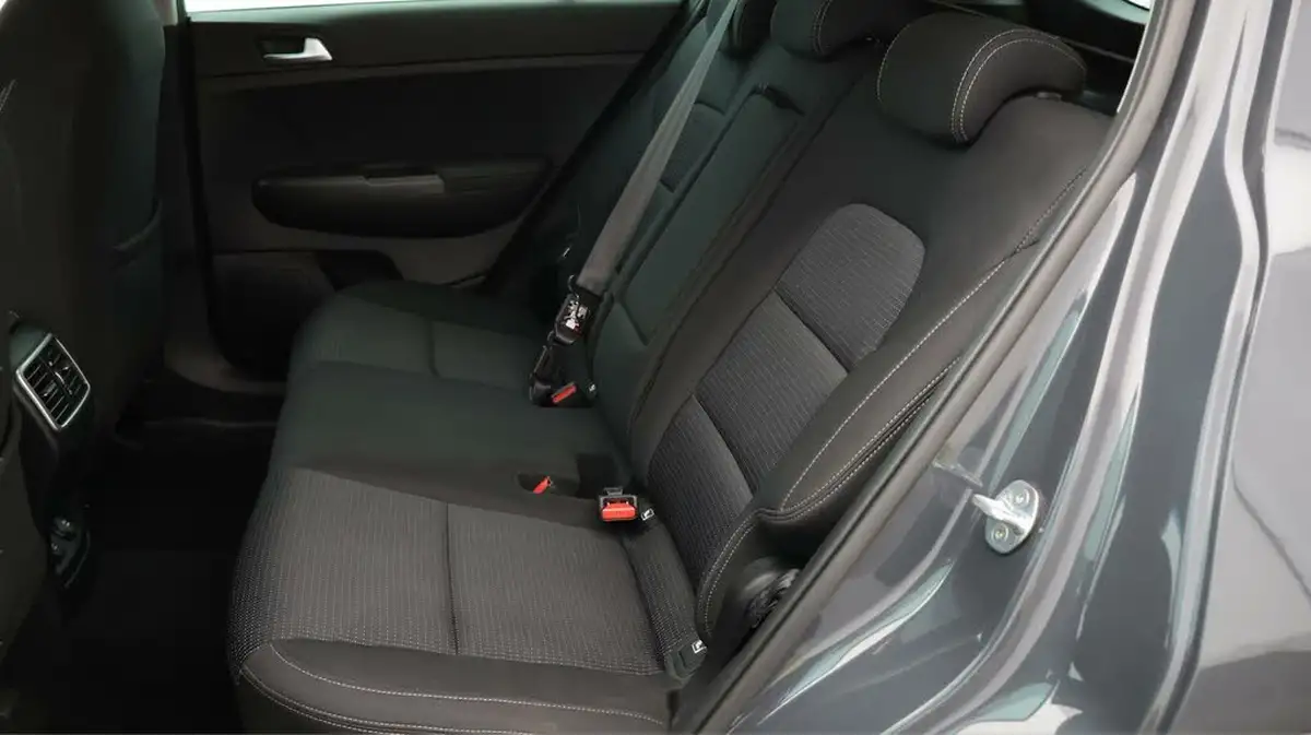 2021-kia-sportage-16-gdi-2-big-16
