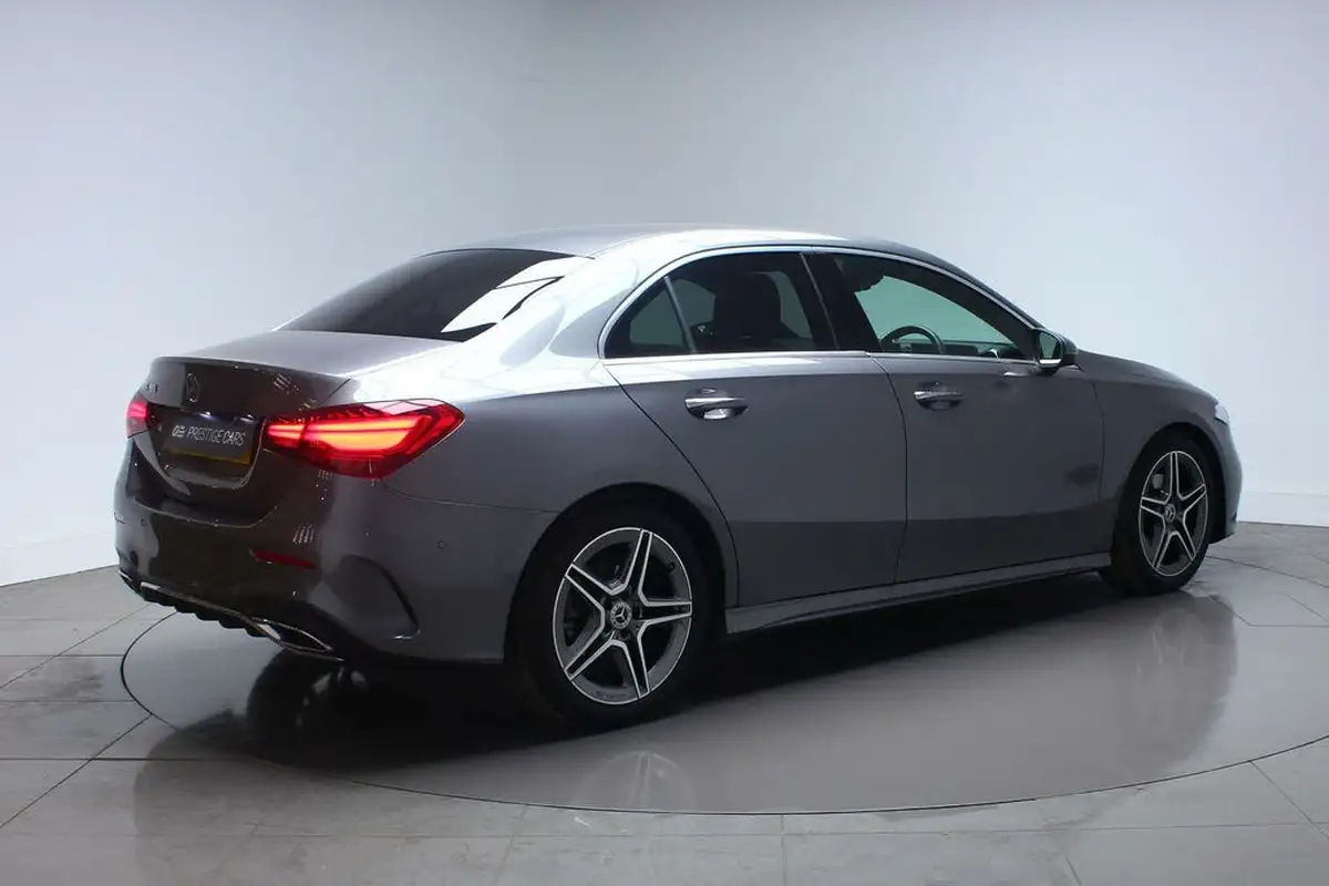 2023-mercedes-benz-a-class-big-4