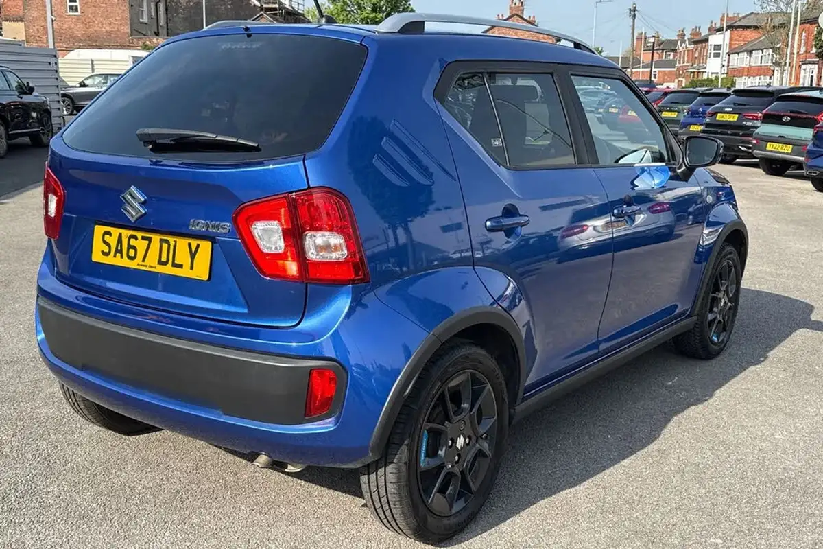 2017-suzuki-ignis-12-dualjet-sz-t-big-38
