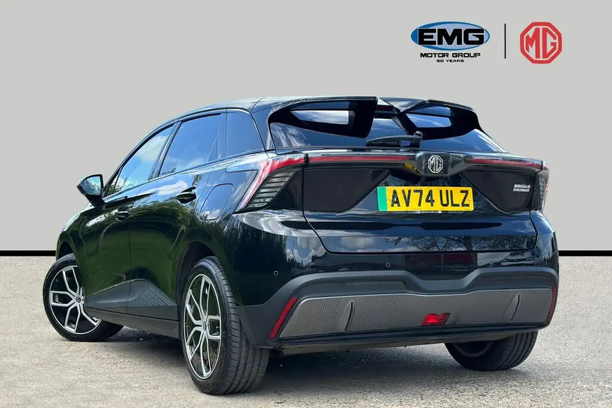 2025-mg-mg4-e-trophy-ev-203ps-long-big-3