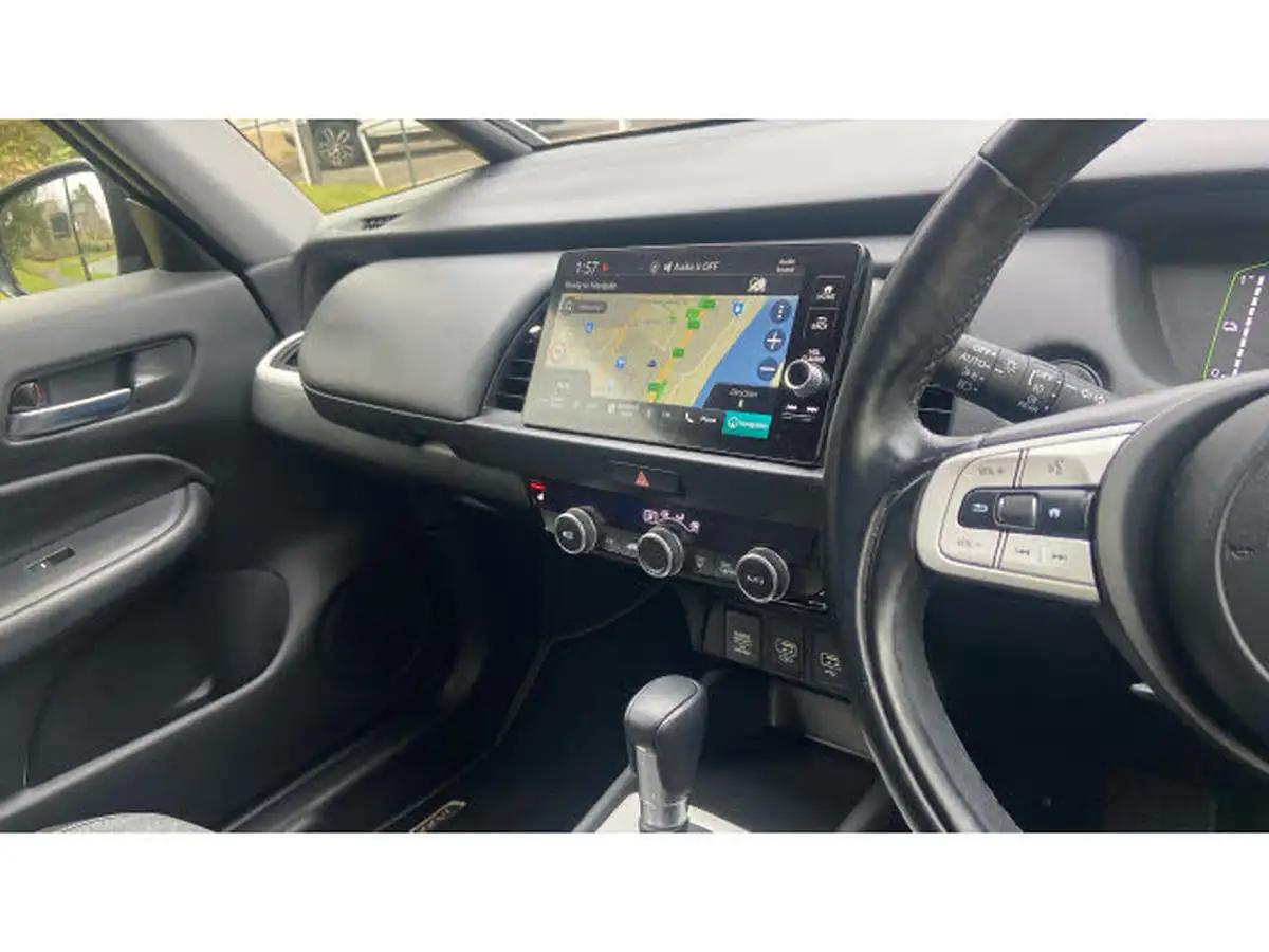 2021-honda-jazz-15-i-mmd-ex-107ps-big-19