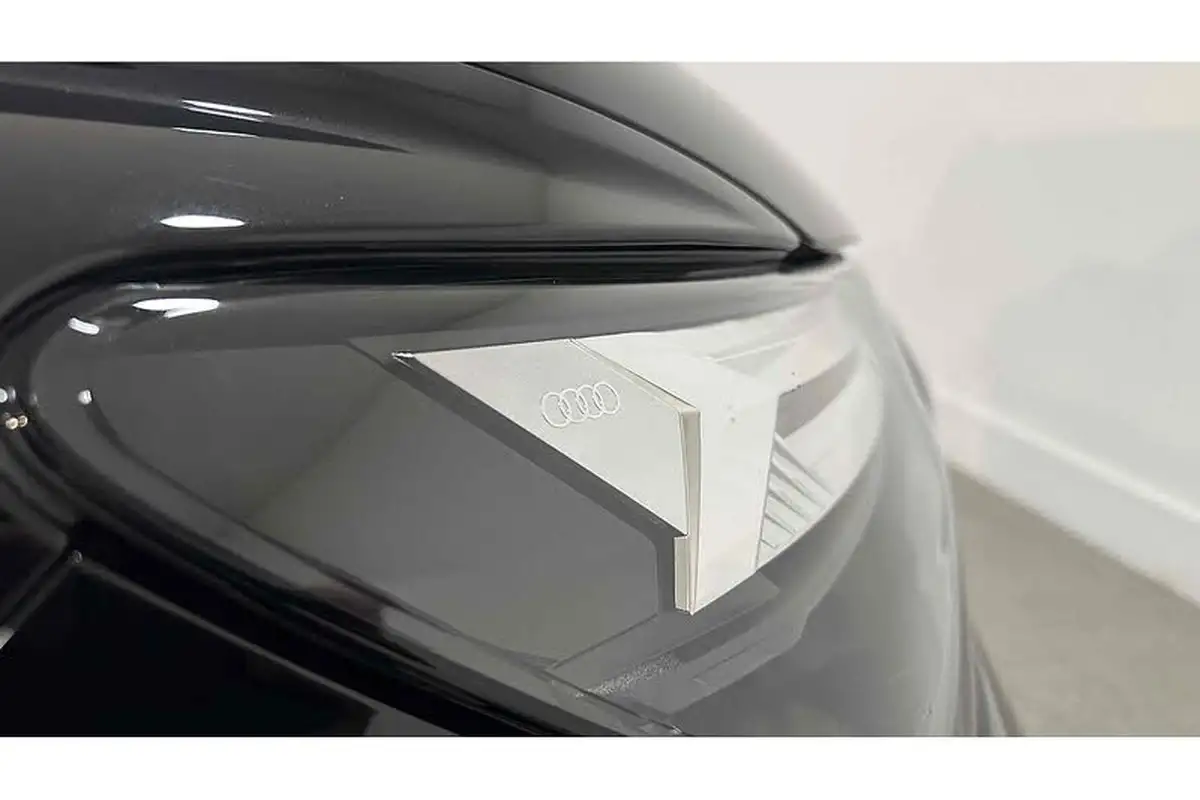 2023-audi-q4-e-tron-35e-sport-station-wagon-big-12