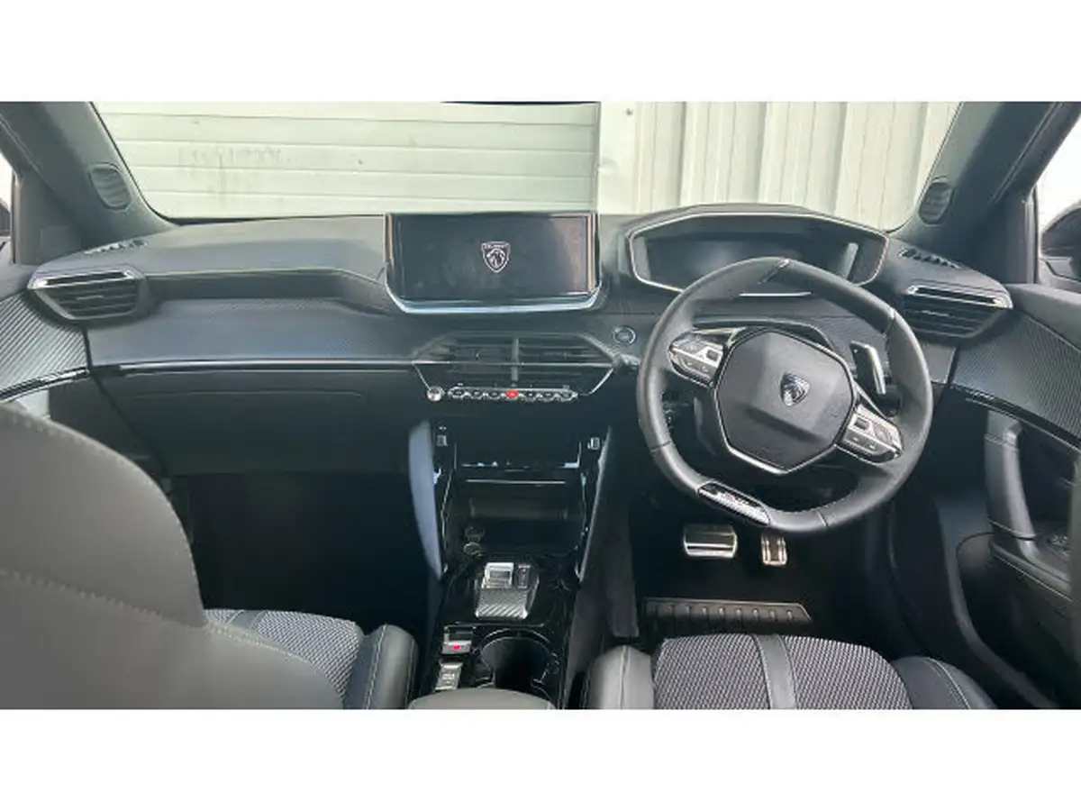 2024-peugeot-2008-suv-12-puretech-gt-130ps-eat8-big-9
