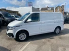 2024-volkswagen-transporter-small-6