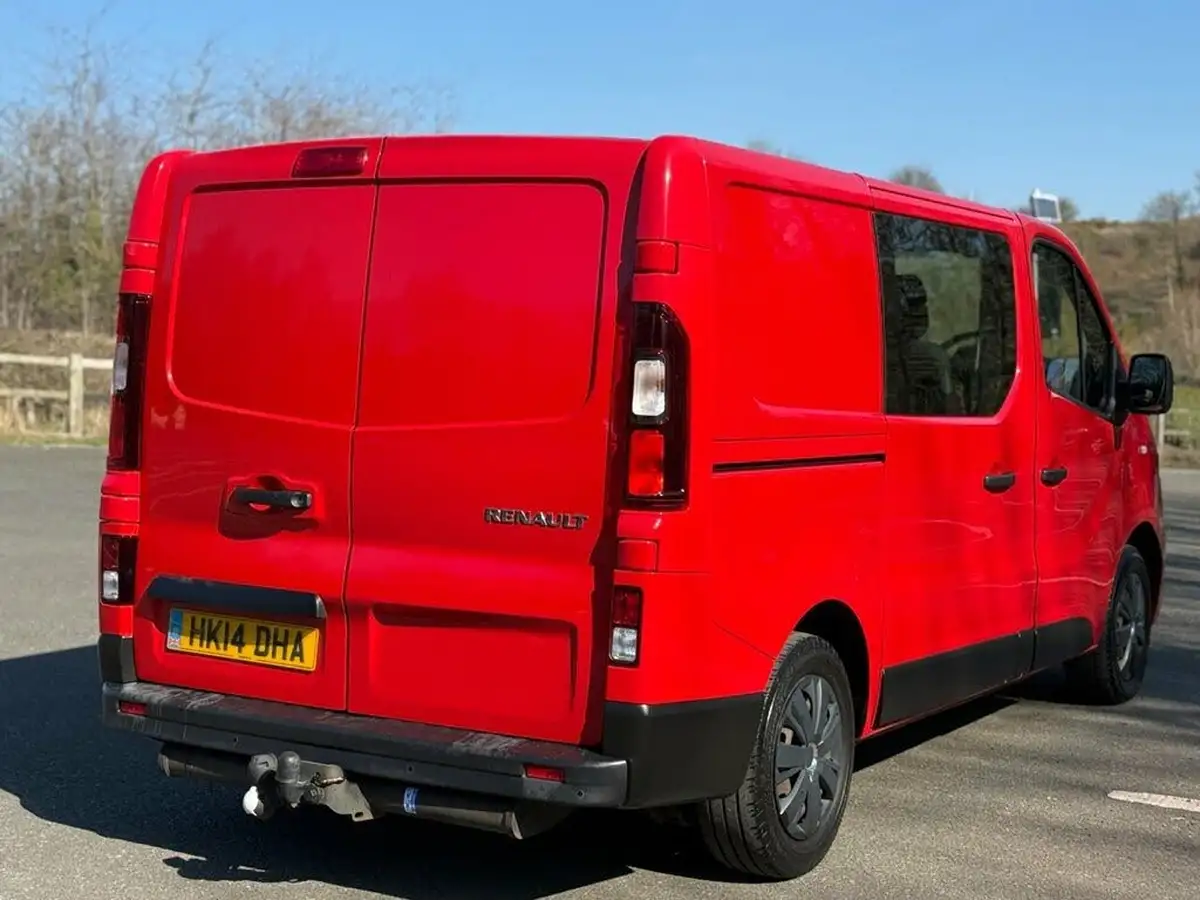 2014-renault-trafic-16dci-sl27-115-business-crew-6-seats-big-12