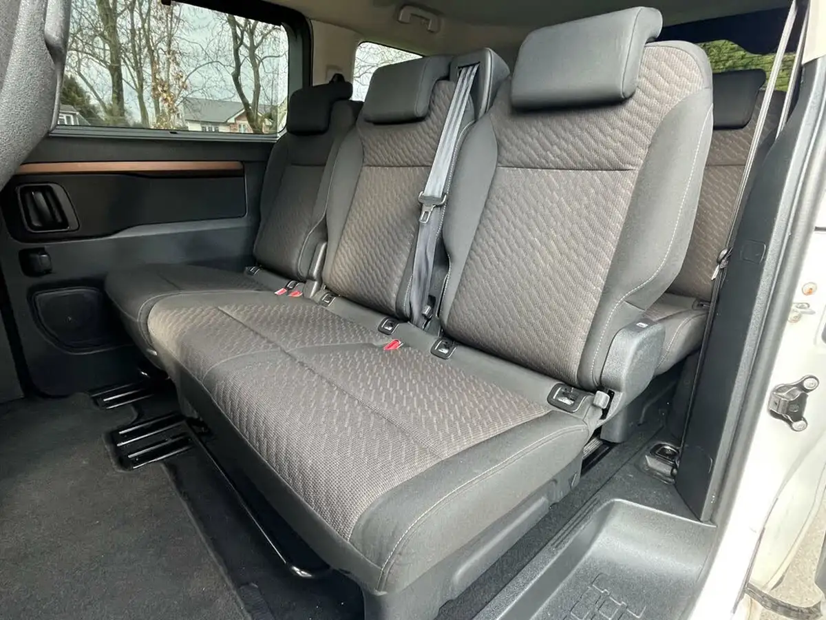 2022-toyota-proace-verso-20d-family-180ps-l1-auto-big-33