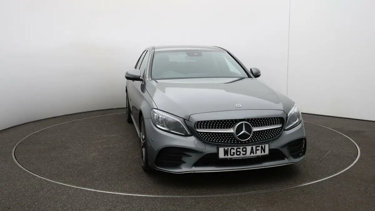 2019-mercedes-benz-c-class-20d-c300d-amg-line-245ps-ss-saloon-4d-big-32