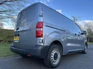 2021-toyota-proace-20d-active-medium-120hpeu6dt-e-panel-small-3