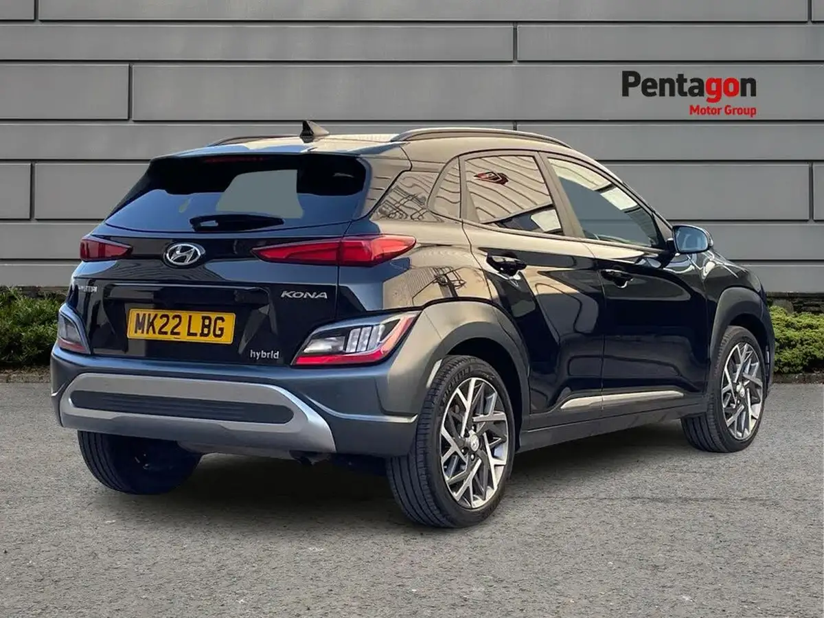 2022-hyundai-kona-16-gdi-premium-big-3