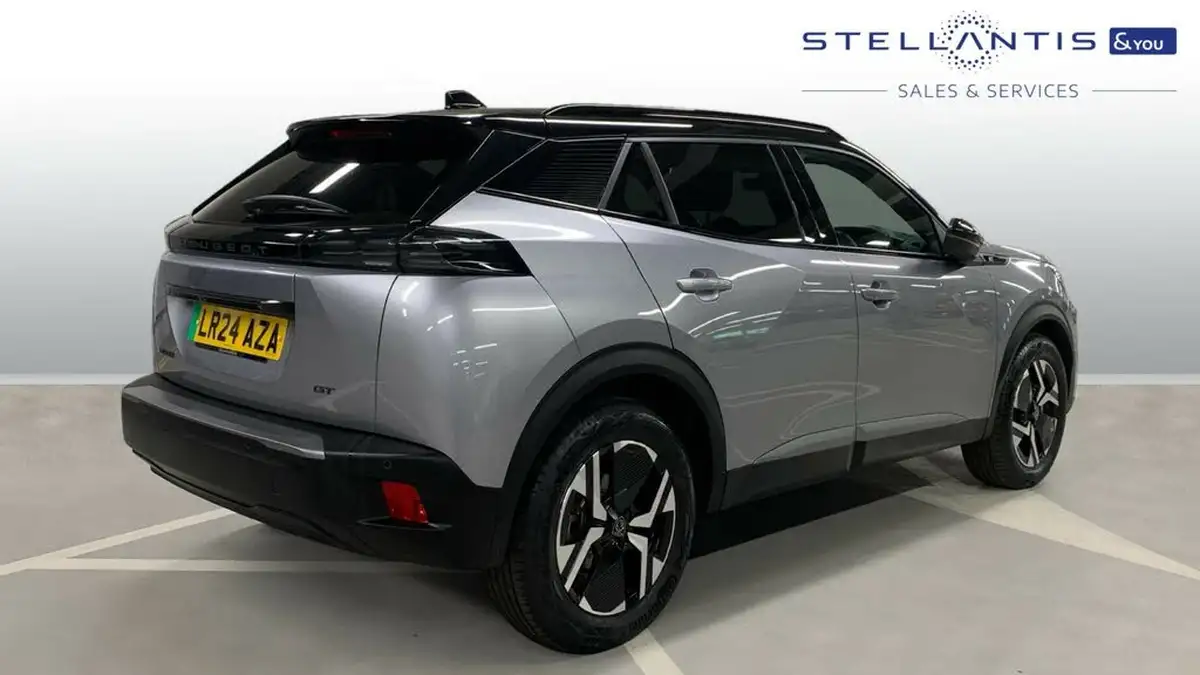 2024-peugeot-2008-suv-e-gt-136ps-50kwh-big-2