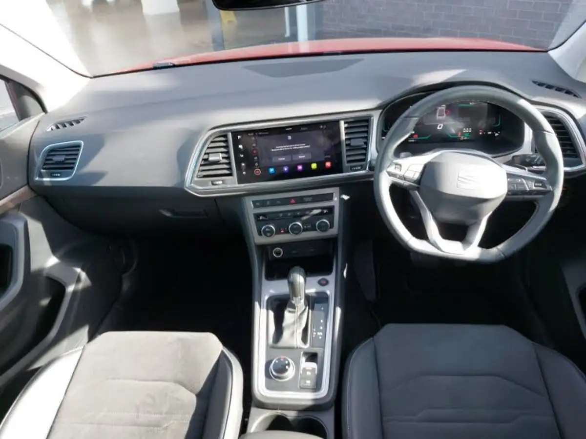 2023-seat-ateca-15-ecotsi-xperience-dsg-big-2