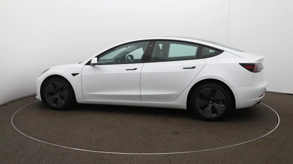 2021-tesla-model-3-e-long-range-4x4-big-51