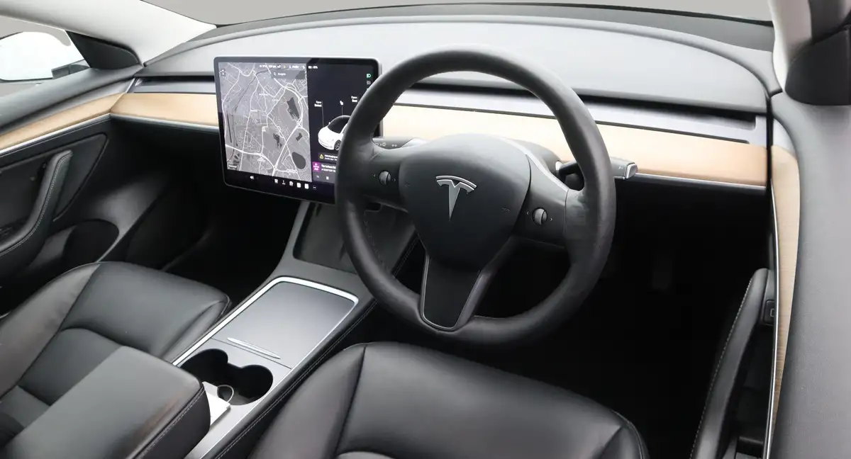 2021-tesla-model-3-e-long-range-4x4-big-9