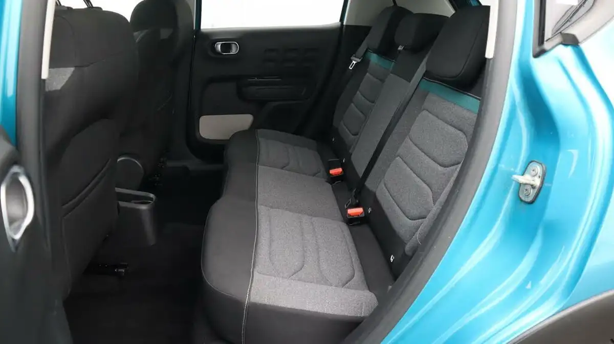2023-citroen-c3-12-puretech-shine-plus-110ps-ss-big-16