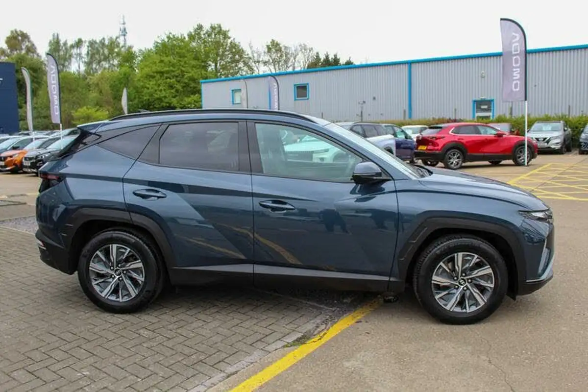 2022-hyundai-tucson-16-t-gdi-se-connect-150ps-big-10