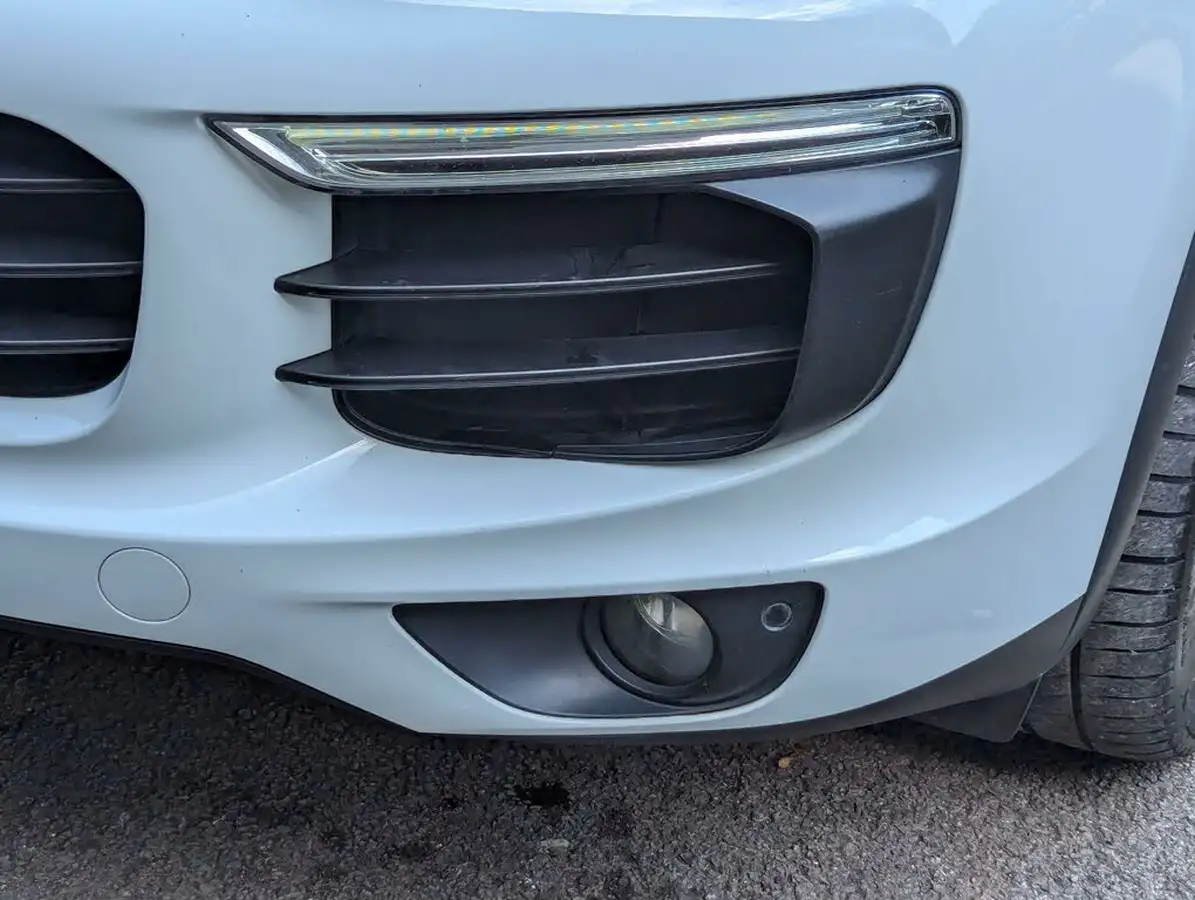 2016-porsche-cayenne-30-s-e-hybrid-big-21