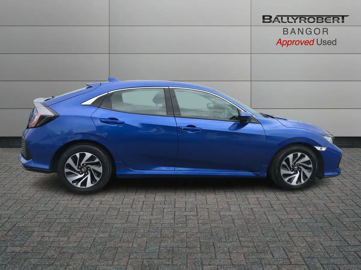 2020-honda-civic-10-vtec-turbo-se-hatchback-5d-big-8