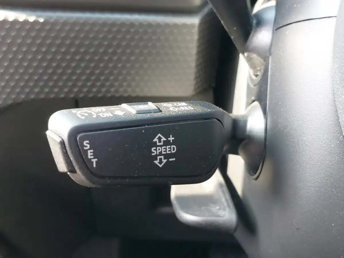2022-audi-a1-10-30-tfsi-sport-s-tronic-big-13