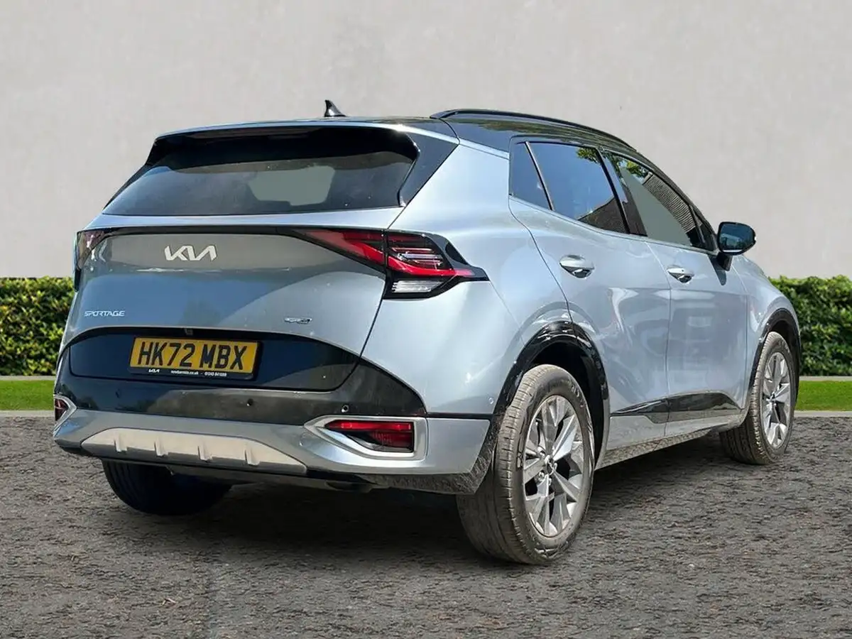 2023-kia-sportage-16-t-gdi-gt-line-s-226bhp-awd-hev-auto-big-2