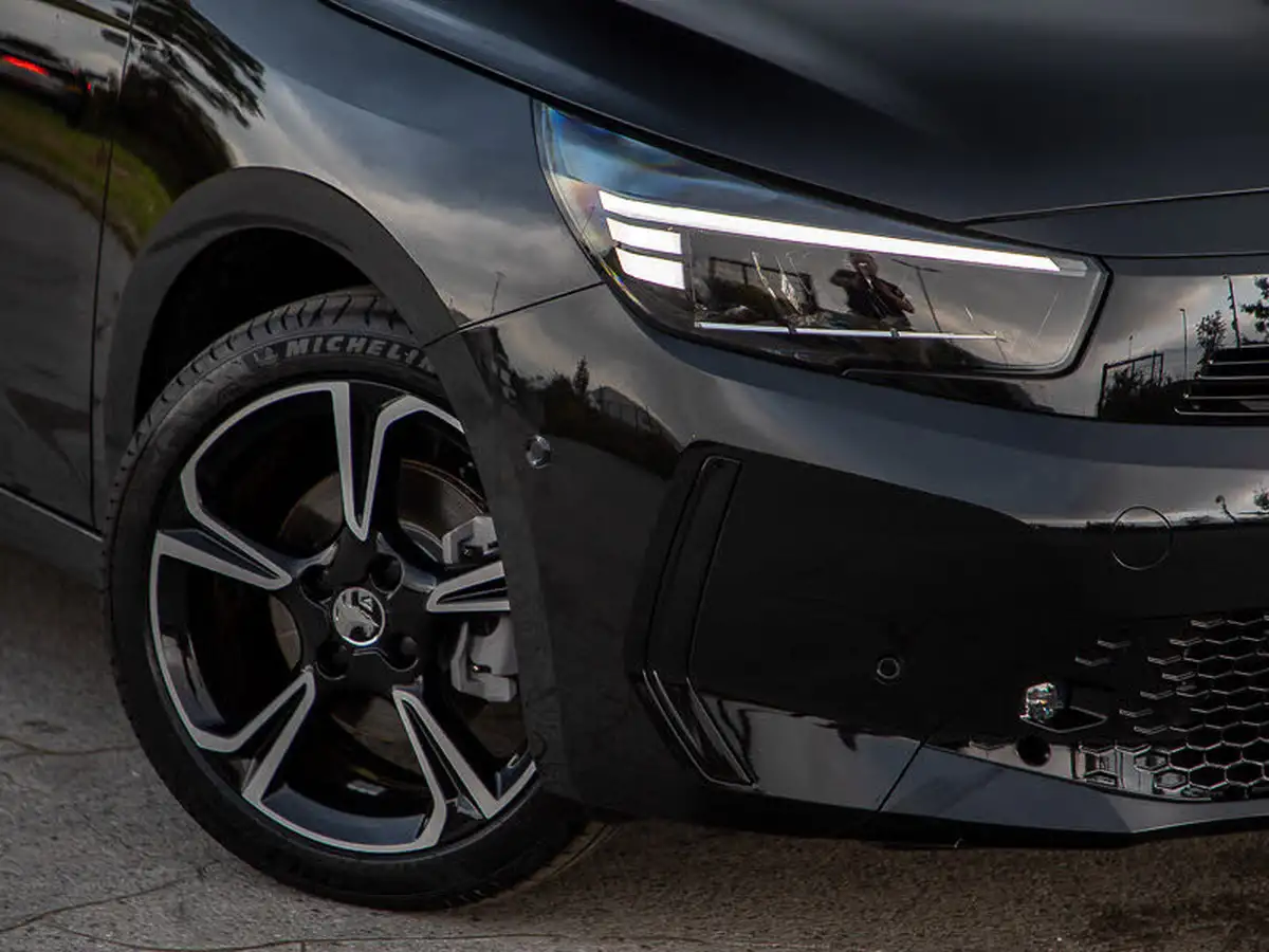 2024-vauxhall-corsa-12-turbo-gs-100ps-hybrid-e-dct6-auto-big-19