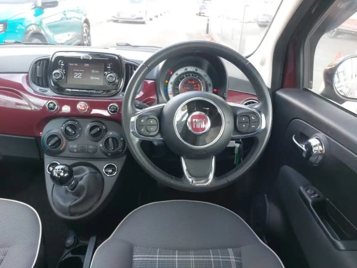 2019-fiat-500-12-lounge-ss-big-6