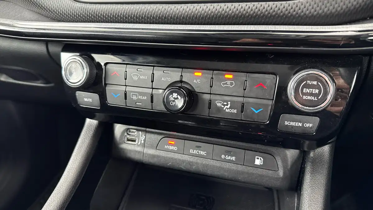 2022-jeep-compass-13-gse-trailhawk-big-16