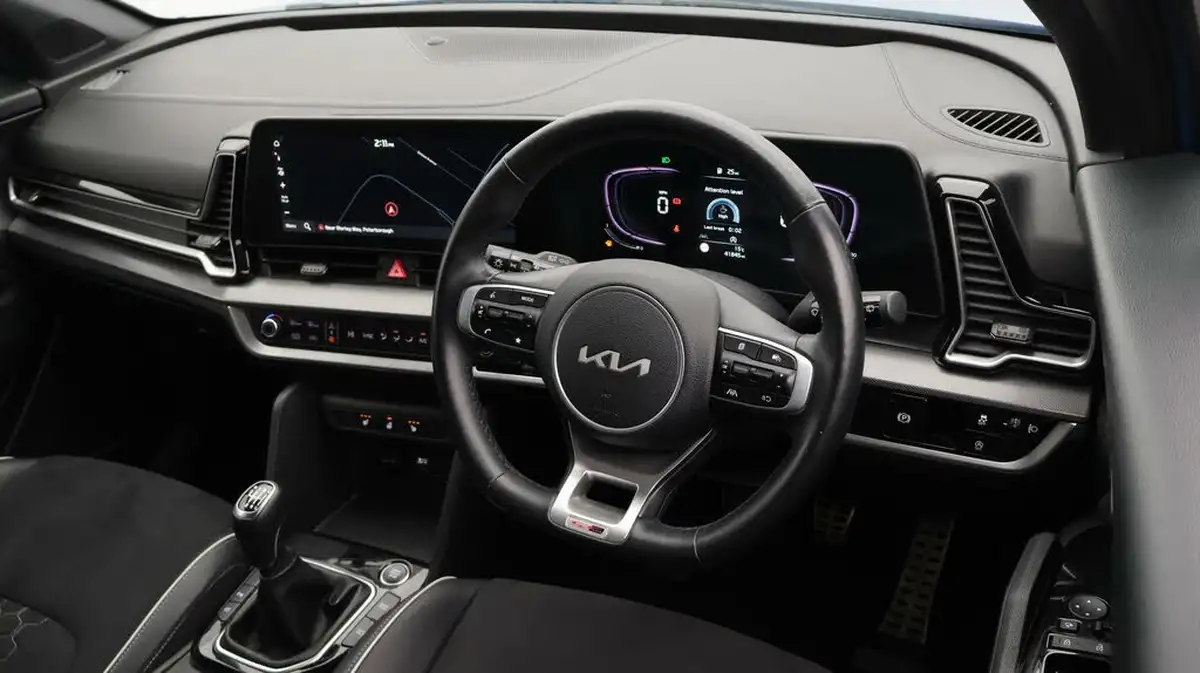 2023-kia-sportage-16-t-gdi-gt-line-148bhp-big-9