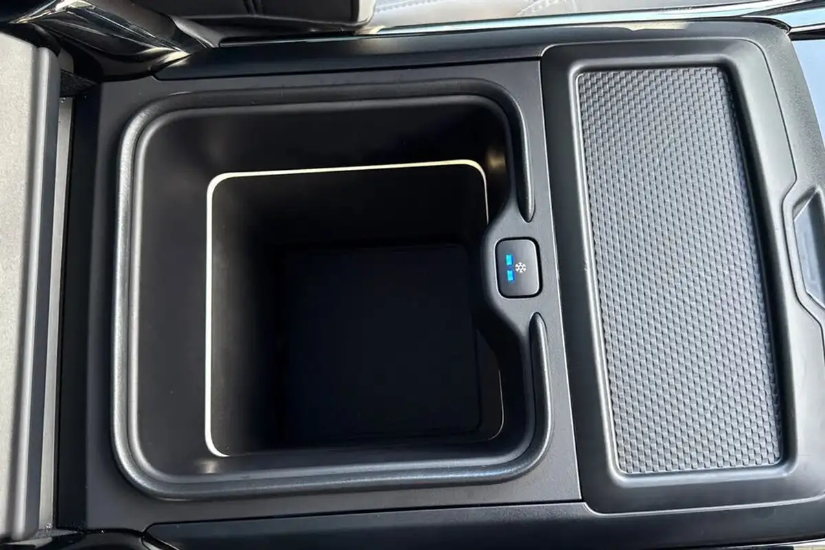 2023-land-rover-range-rover-sport-30-p460e-dynamic-se-big-39