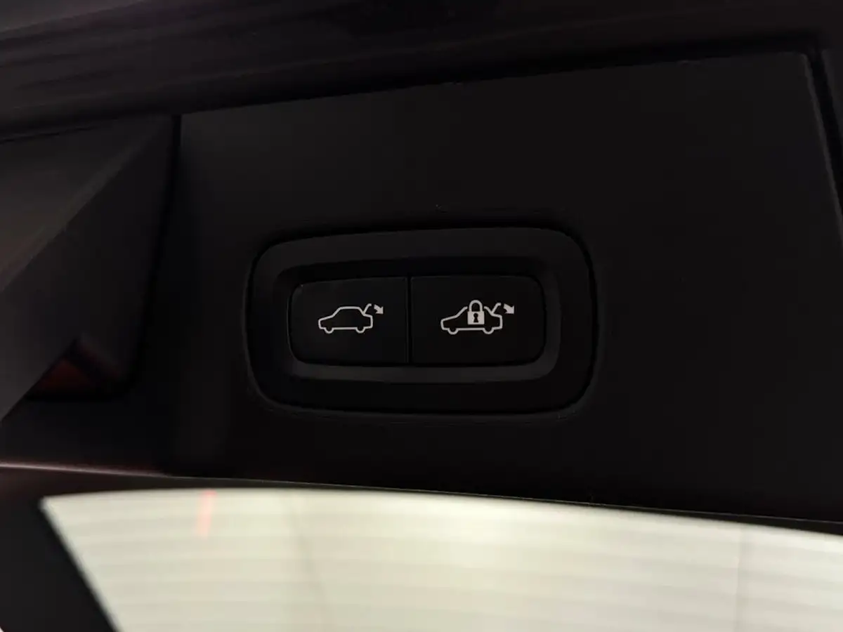 2018-volvo-v90-20td-d5-inscription-pro-awd-big-47