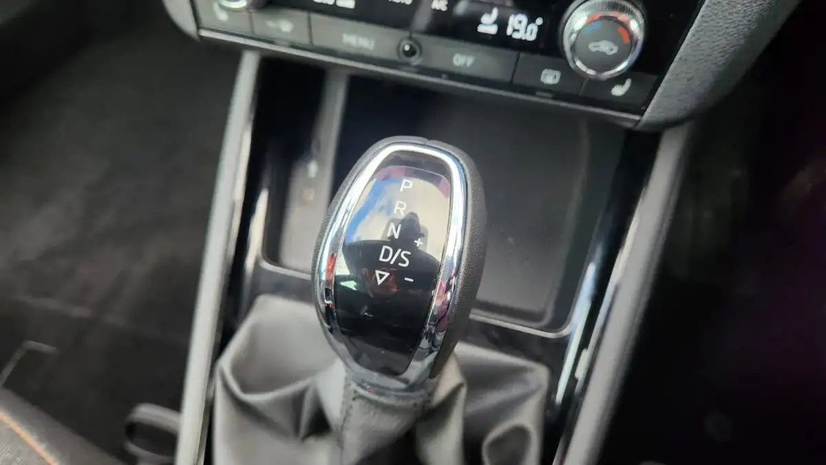 2022-skoda-kamiq-10-tsi-se-l-executive-109ps-dsg-big-22