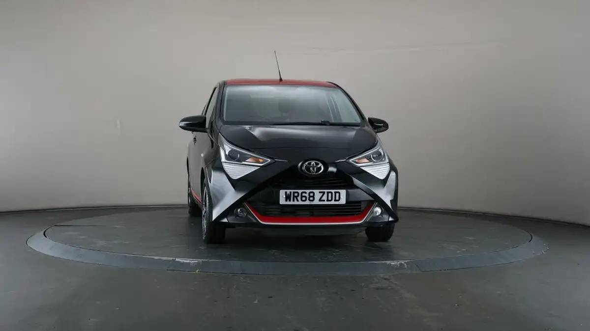 2018-toyota-aygo-10-vvt-i-x-press-71bhp-big-39